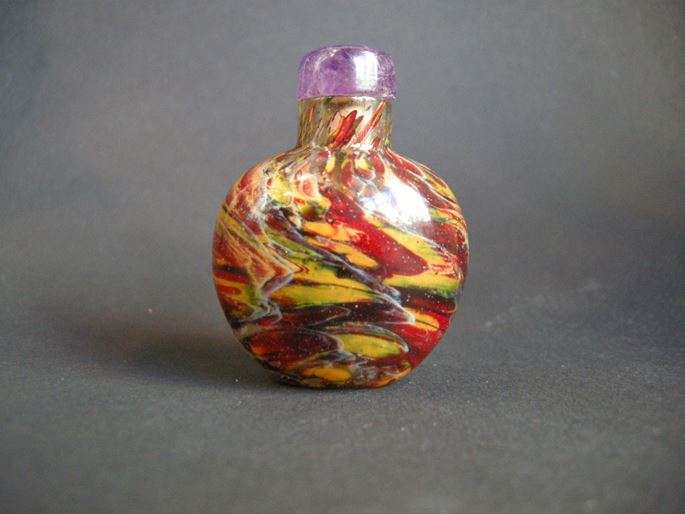 Swirl glass snuff bottle of different colors - red yellow black | MasterArt
